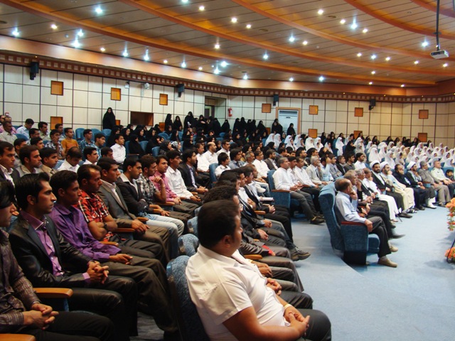 سازمان تبلیغات میزبان تازه‌عروس و دامادها