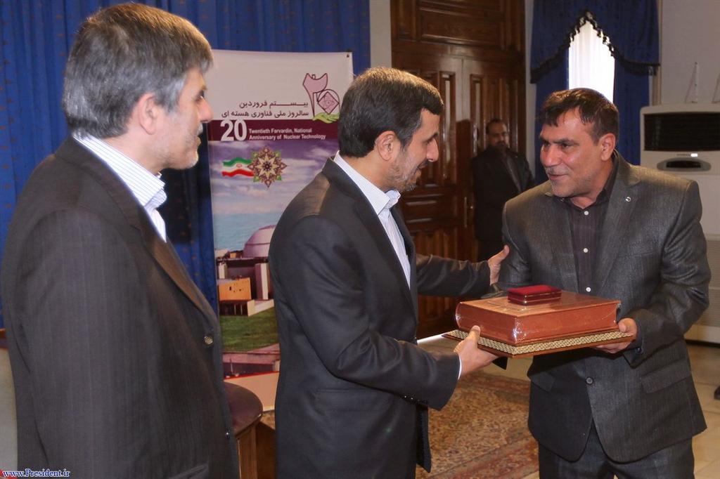 عکس: تقدیر رییس‌جمهور از خیر گراشی