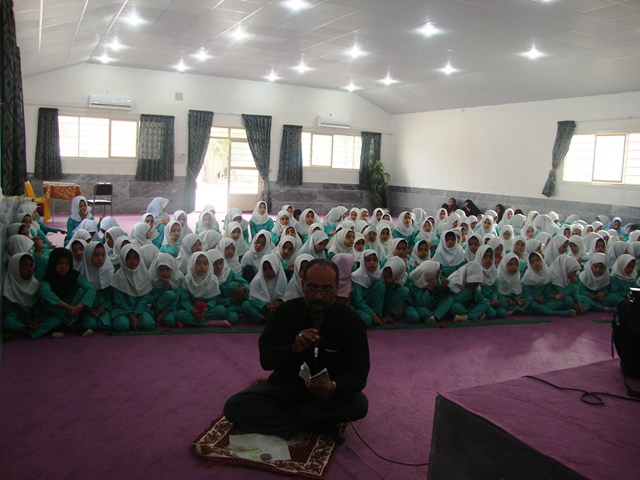 قرائت حدیث کساء در آموزشگاه کریمیان