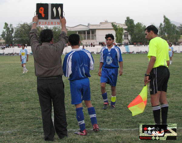 فوتبالی‌ها در جلسه/ هنوز وضعیت لیگ فوتبال گراش مبهم است