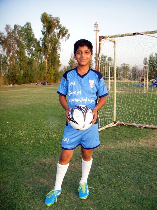 فوتبالیست  لاری به مسکو اعزام می شود