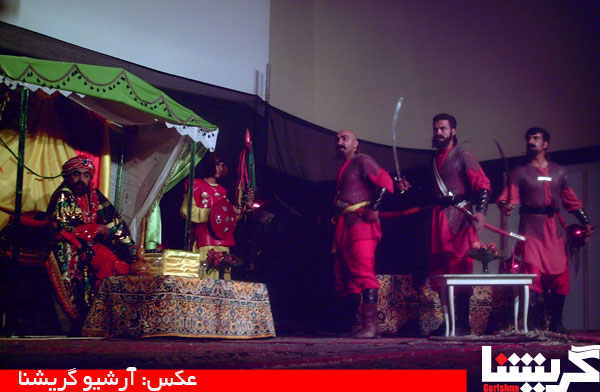 نمایش طفل بزرگوار