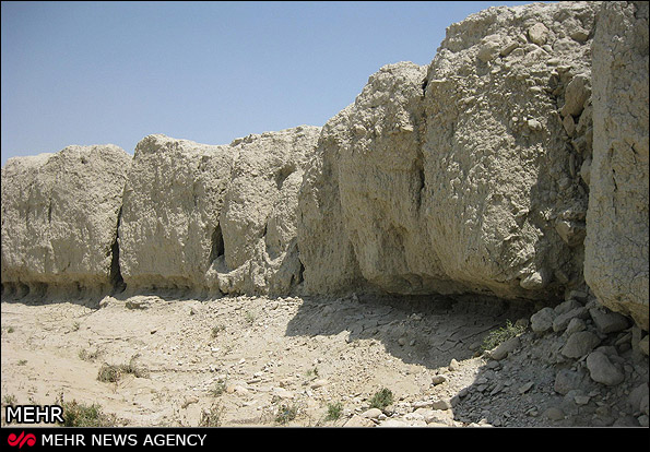 خانه‌سازی در شهر تاریخی «ماخرد» گراش / میراث فرهنگی استان مانع شد