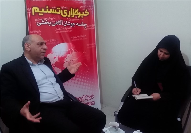 Najibzadeh چشم لارستان به آب خلیج فارس