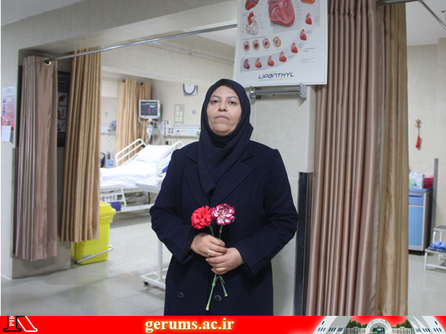 پرستاران بار اصلی درمان را بر دوش می‌کشند