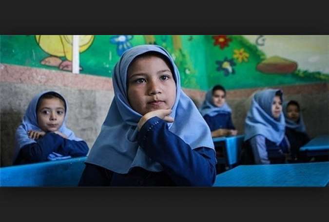 افغان‌تبارها بدون مشکل در ایران به مدرسه می‌روند