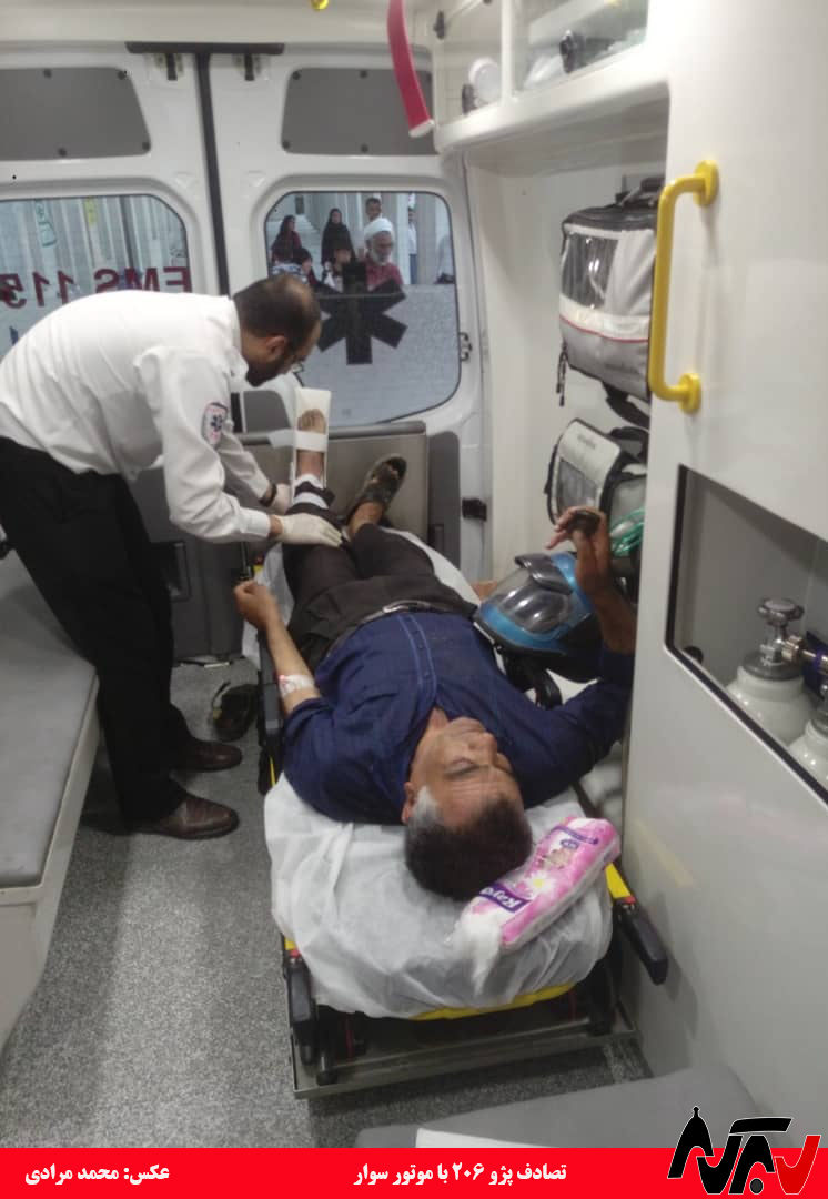 این‌بار کلاه ایمنی حافظ جان راننده موتورسیکلت شد